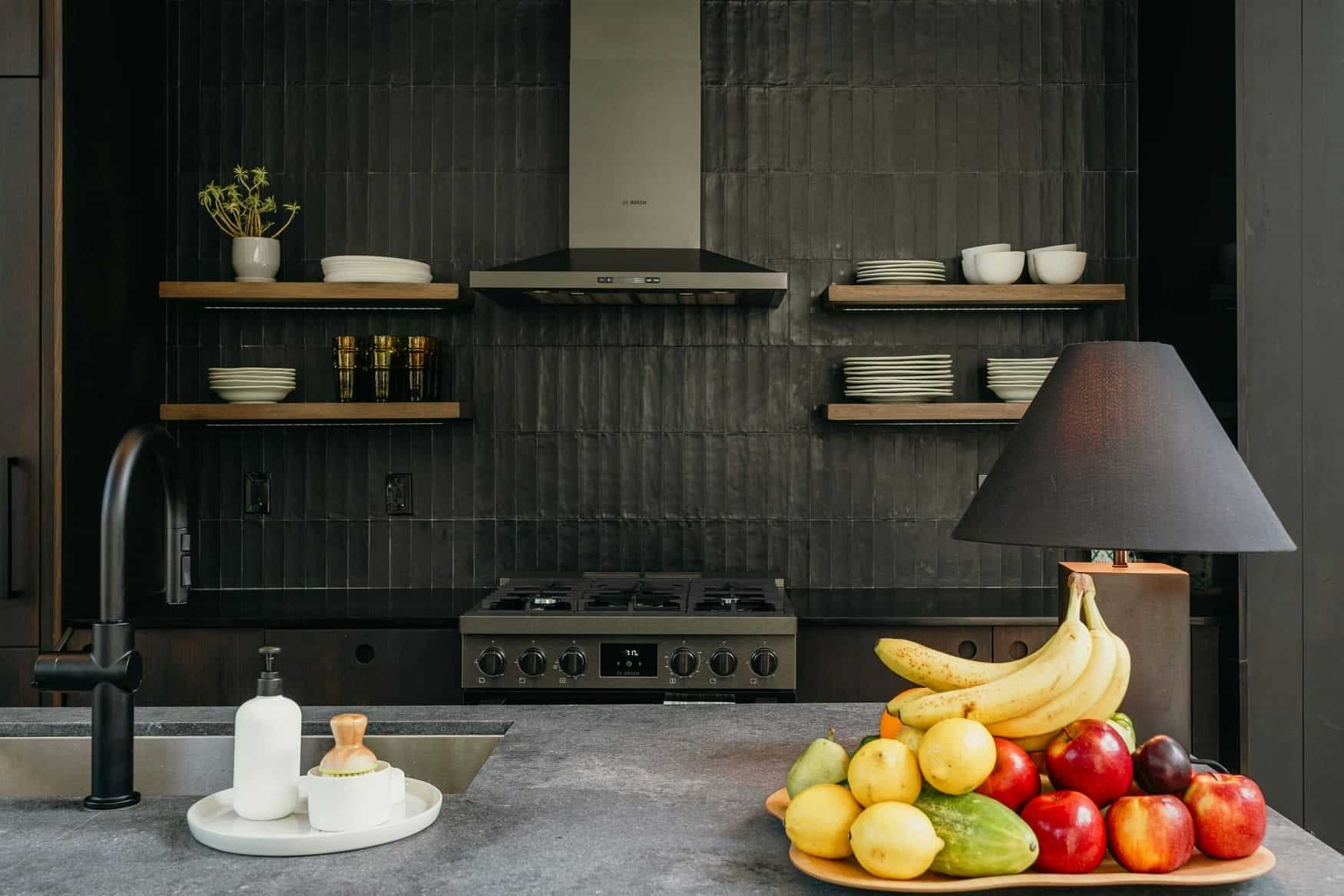 🏠 8 Tip Transformasi Dapur Sempit Menjadi Dapur Impian Keluarga! 🍳😍